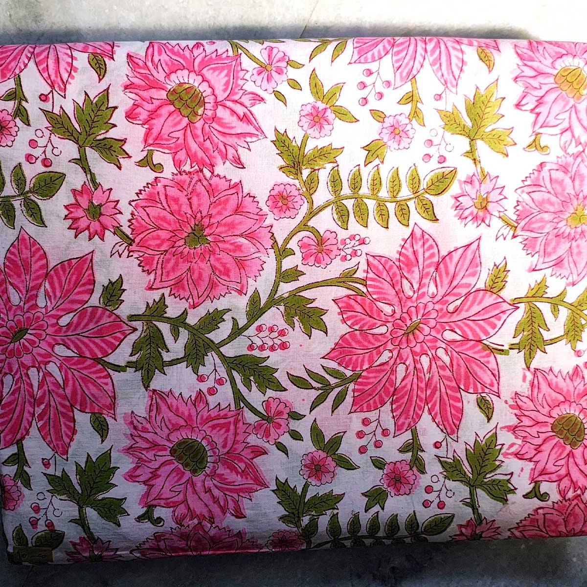 Handmade Bagru Print Textile – Pink And White Floral Print Cotton Material