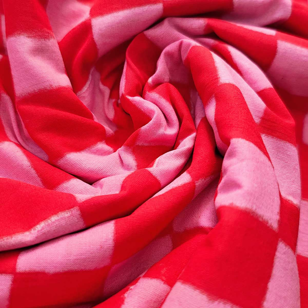 Handmade Bagru Print Textile – Red And Pink Floral Print Cotton Material