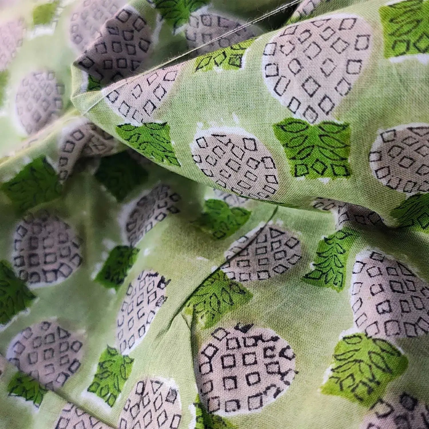 Handmade Bagru Print Textile – Green Floral Print Cotton Material