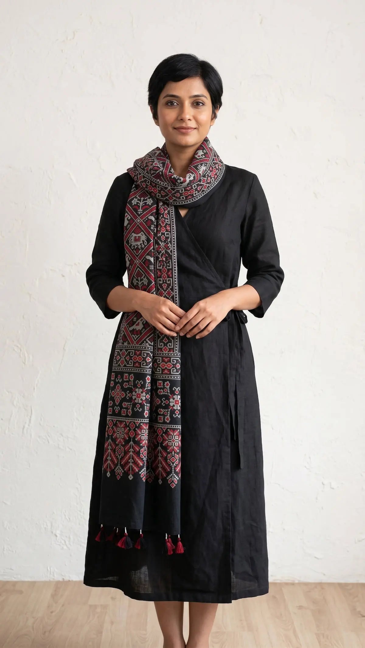 Black Ajrakh cotton stole ISAK16-06B — Kutch hand block print with multicolour patterns and tassels — Indiascarves