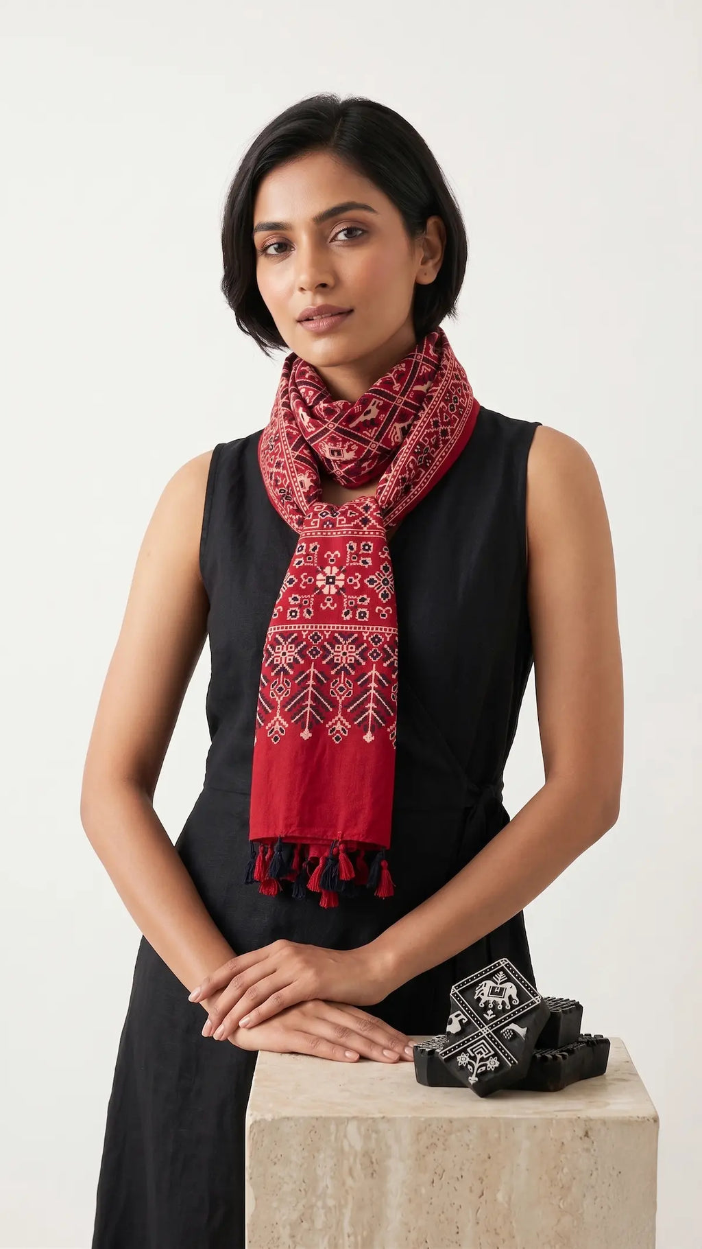 Red Ajrakh printed cotton stole ISAK16-06D — bold red base with navy blue and white geometric motifs — Indiascarves