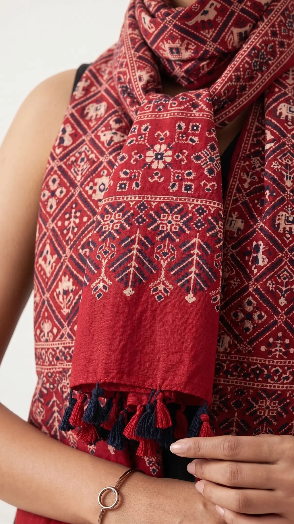 Red Ajrakh cotton stole ISAK16-06D worn by model — vibrant Kutch hand block print ethnic scarf — Indiascarves