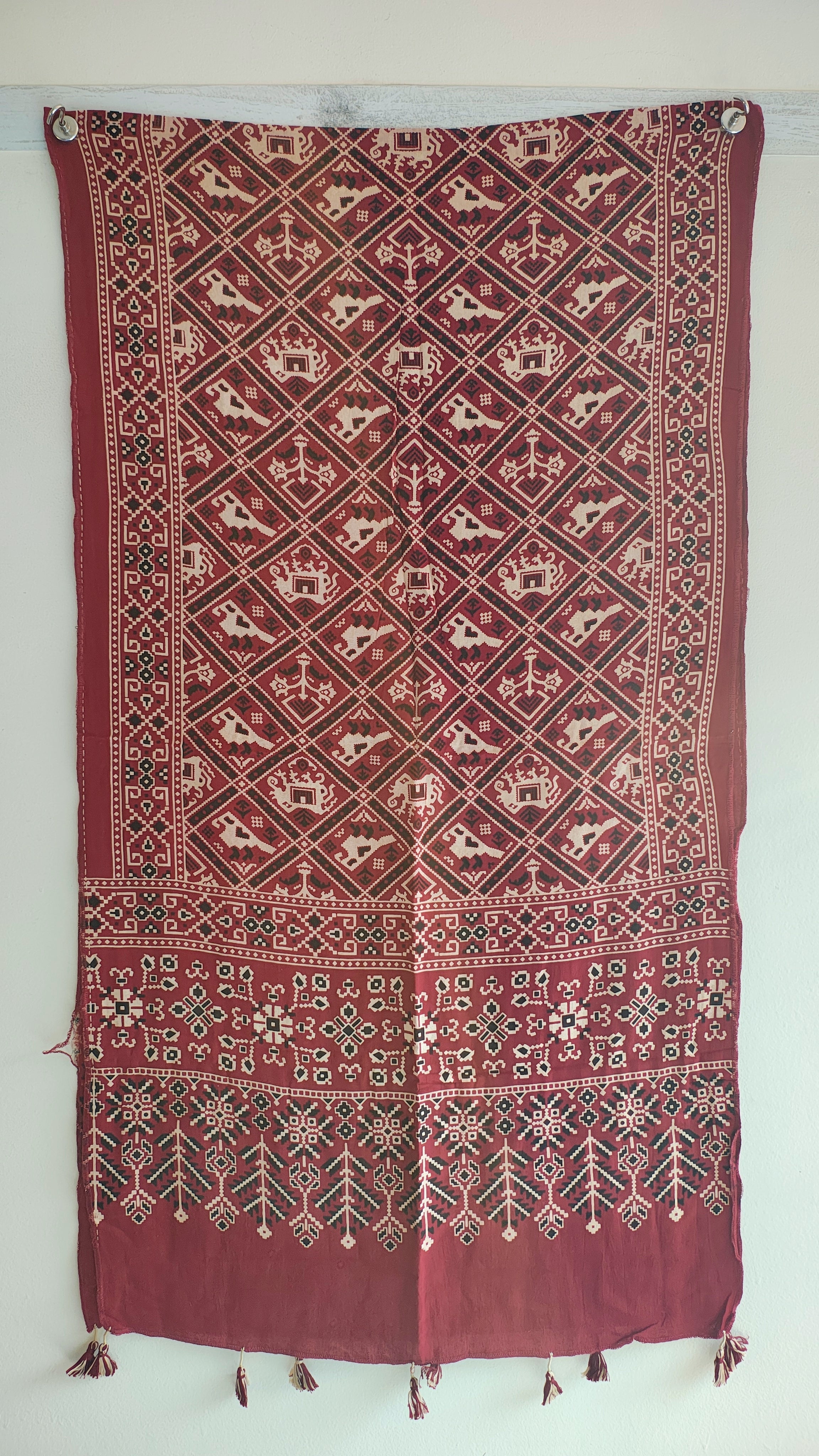 Maroon Ajrakh cotton stole ISAK16-06E — close-up of intricate Ajrakh block print patterns — Indiascarves
