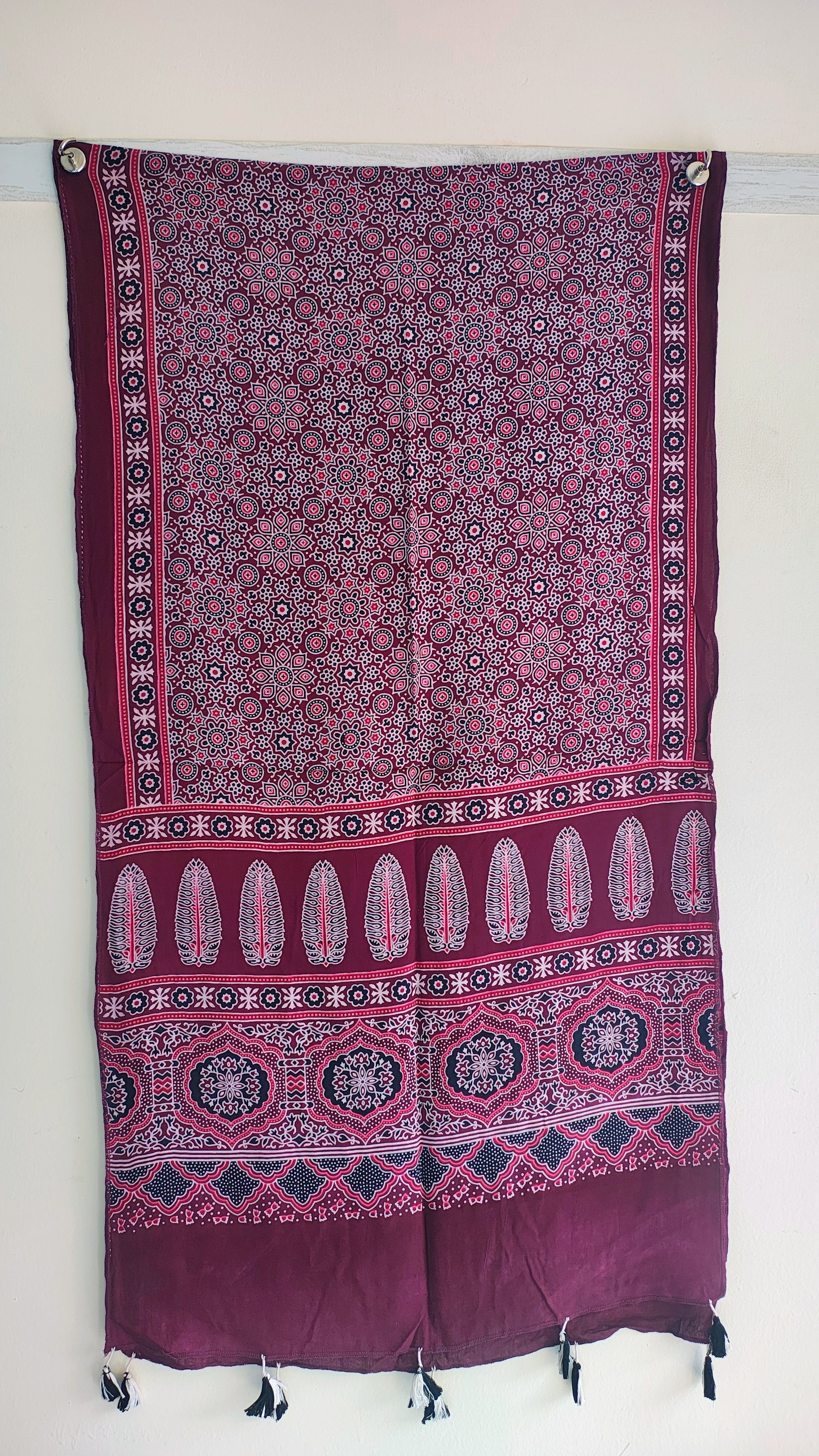 Maroon Ajrakh cotton stole ISAK16-07E — close-up of traditional Ajrakh block print patterns — Indiascarves