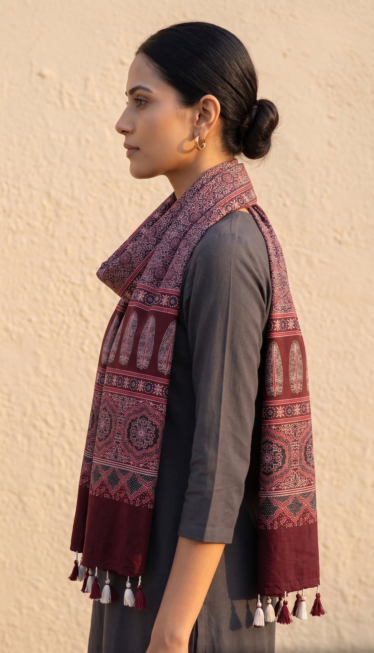 Maroon Ajrakh cotton stole ISAK16-07E worn by model — Kutch hand block print ethnic scarf — Indiascarves