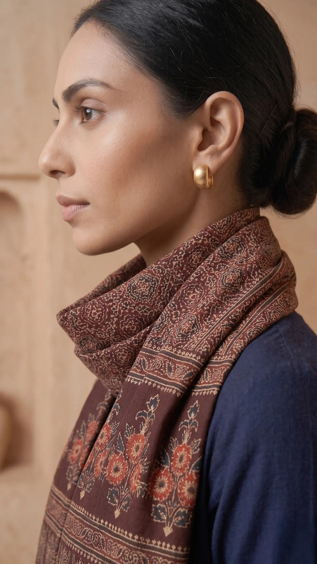 Brown Ajrakh cotton stole ISAK16-08B — close-up of intricate Ajrakh block print patterns — Indiascarves