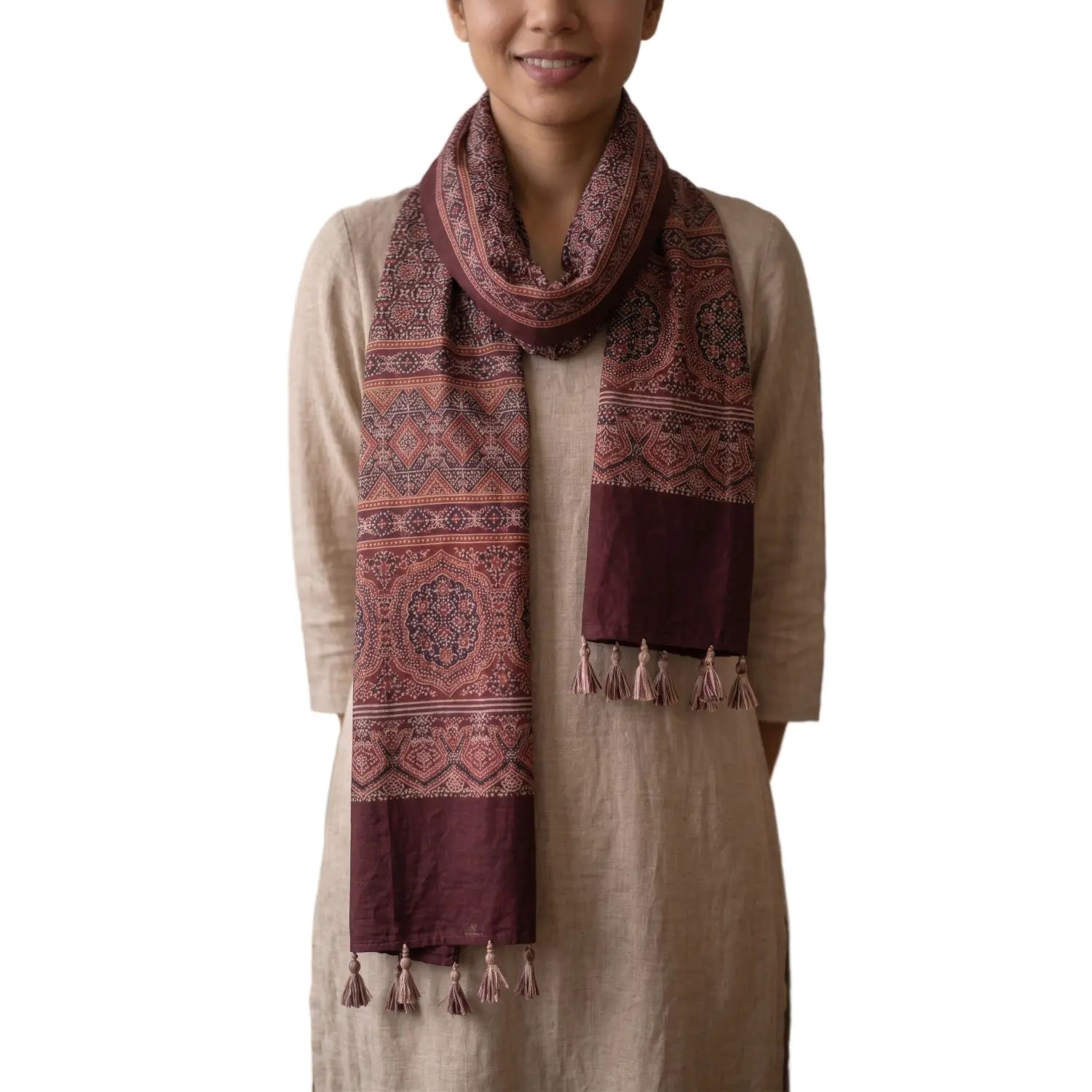 Maroon Ajrakh printed cotton stole ISAK16-11B — rich maroon with cream beige geometric patterns and tassels — Indiascarves