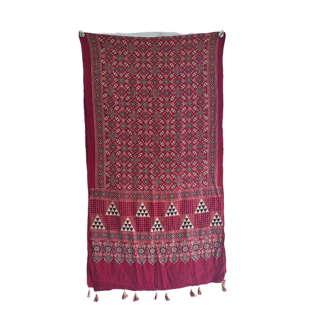 Red Ajrakh cotton stole ISAK16-12D — close-up of geometric Ajrakh block print patterns — Indiascarves