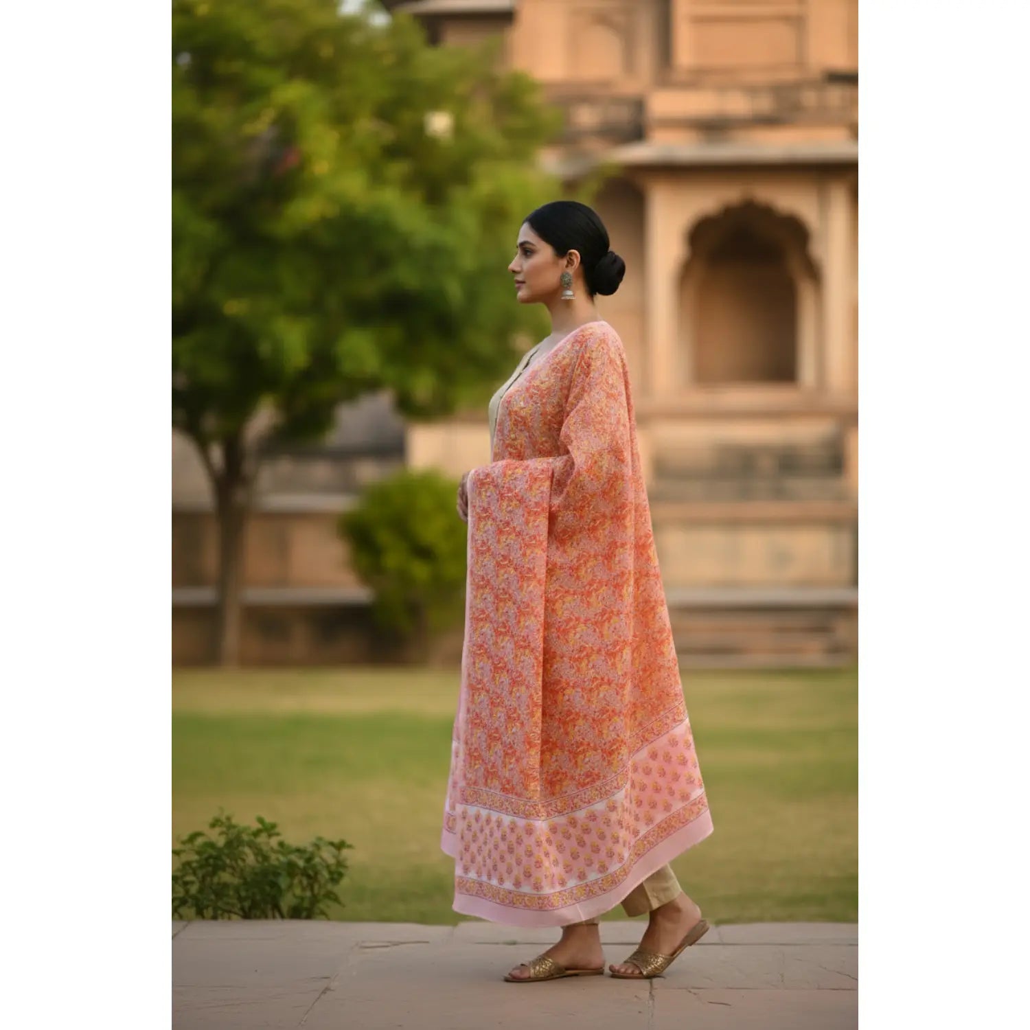 Bagru Hand Block Floral Printed Cotton Mulmul Dupatta