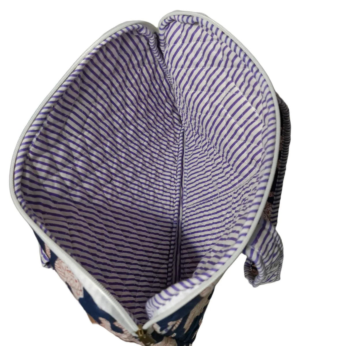 Navy tiger block print quilted laptop bag - striped lining view