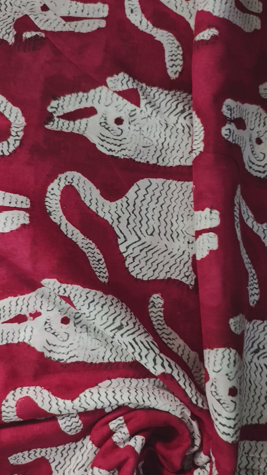 Handmade Bagru Print Textile – Red Tiger Print Cotton Material
